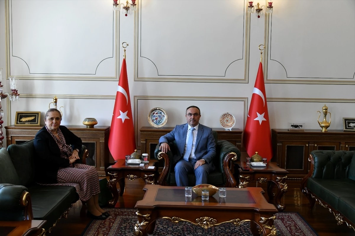 Kosova Cumhuriyeti İstanbul Başkonsolosu Tekirdağ Valisi'ni ziyaret etti